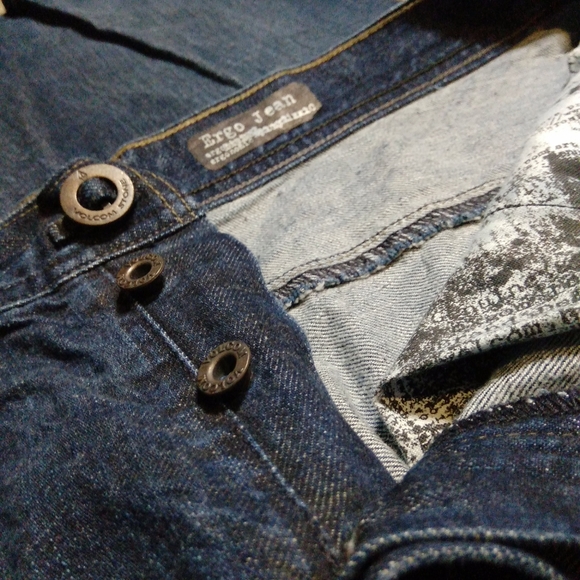 Genuine Volcom Brand Jeans - Picture 1 of 10